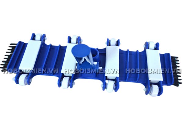 Bàn Hút Đáy Hồ Bơi 8 Bánh Xe